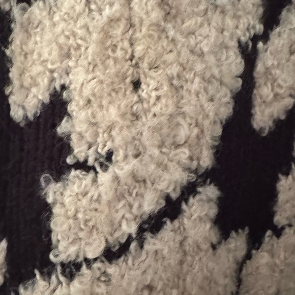 MANGO Houndstooth Cardigan size M - Picture 4 of 9